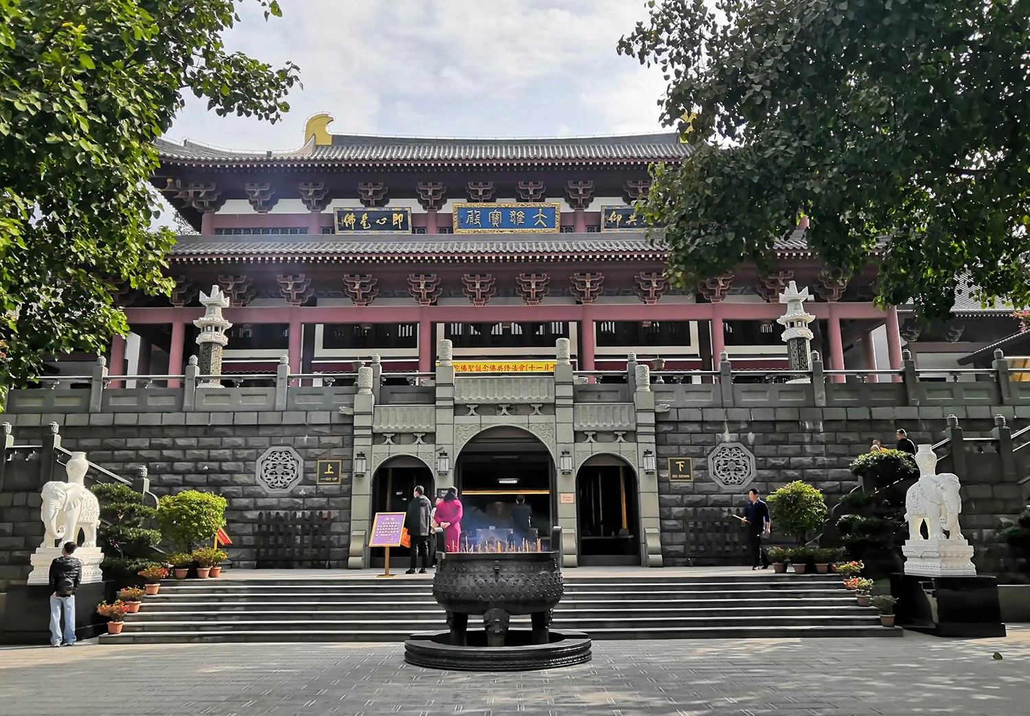 青秀山觀音禪寺管理系統(tǒng)開發(fā)項目 青秀山觀音禪寺.jpg